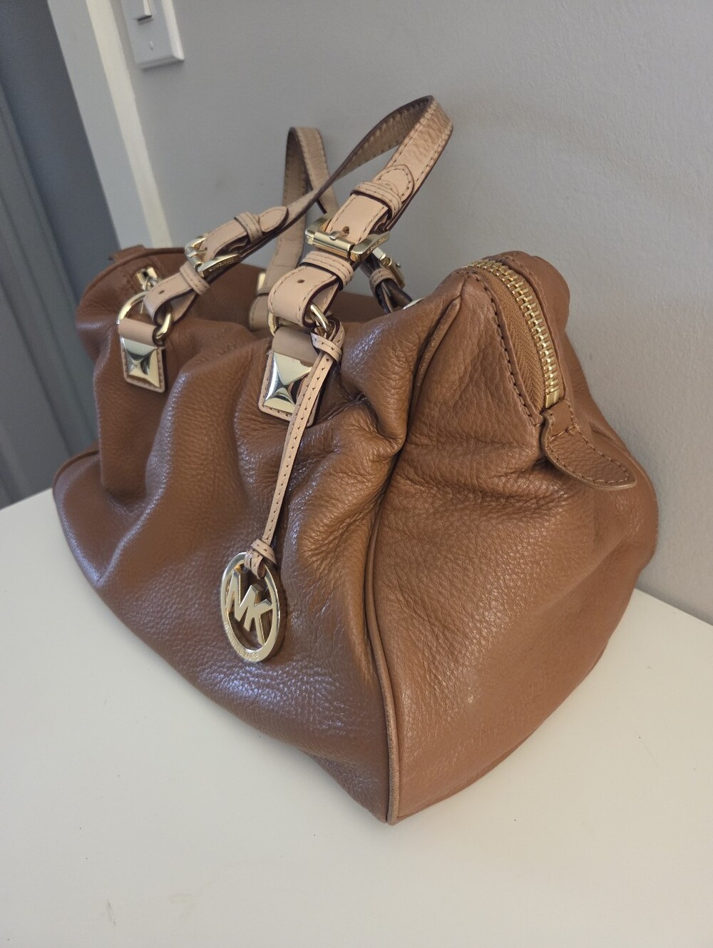 Michael Kors Grayson Satchel - Picture 3 of 13